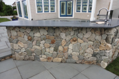 Installation by Alluring Hardscapes - Delgado-old-new-england-rounds