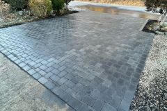 Installation-by-Northeast-Walls-and-Patios-Ideal-Yankee-Cobble